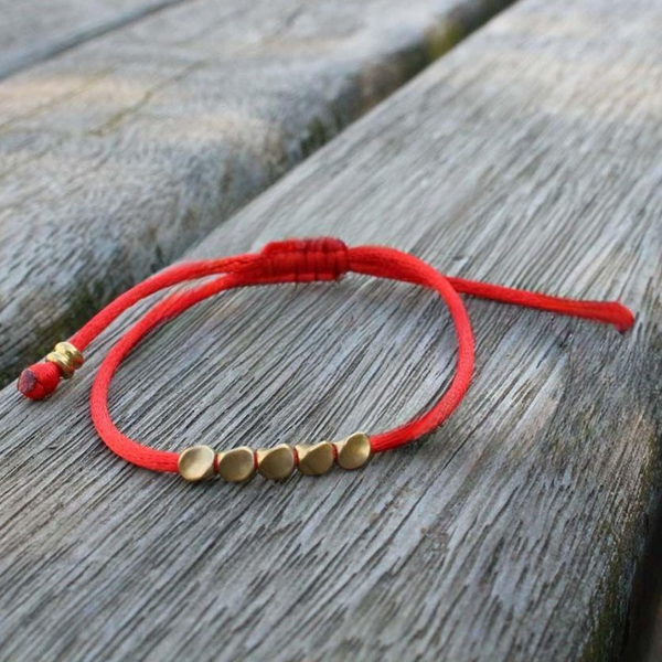 XSpiritual™- Tibetan red rope bracelet "Ariun"